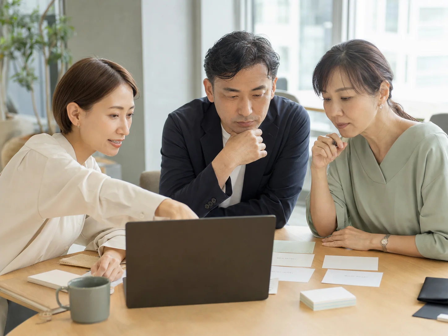 LEAPで実際の仕事を題材にAI活用を試す参加者